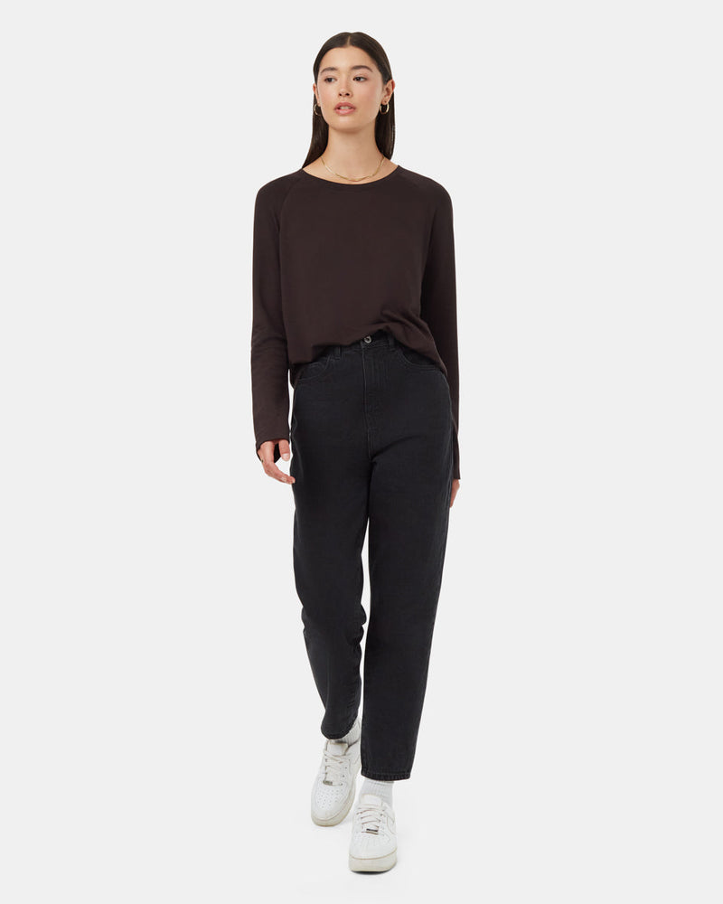 Black-Crew-Neck-Shirttail-Hem-Long-Sleeve-Top