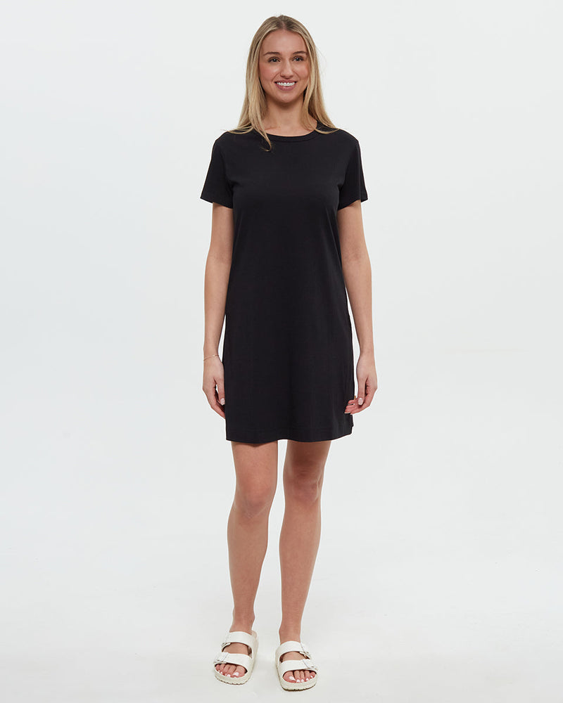 Black-Crew-Neck-Shortsleeve-Dress