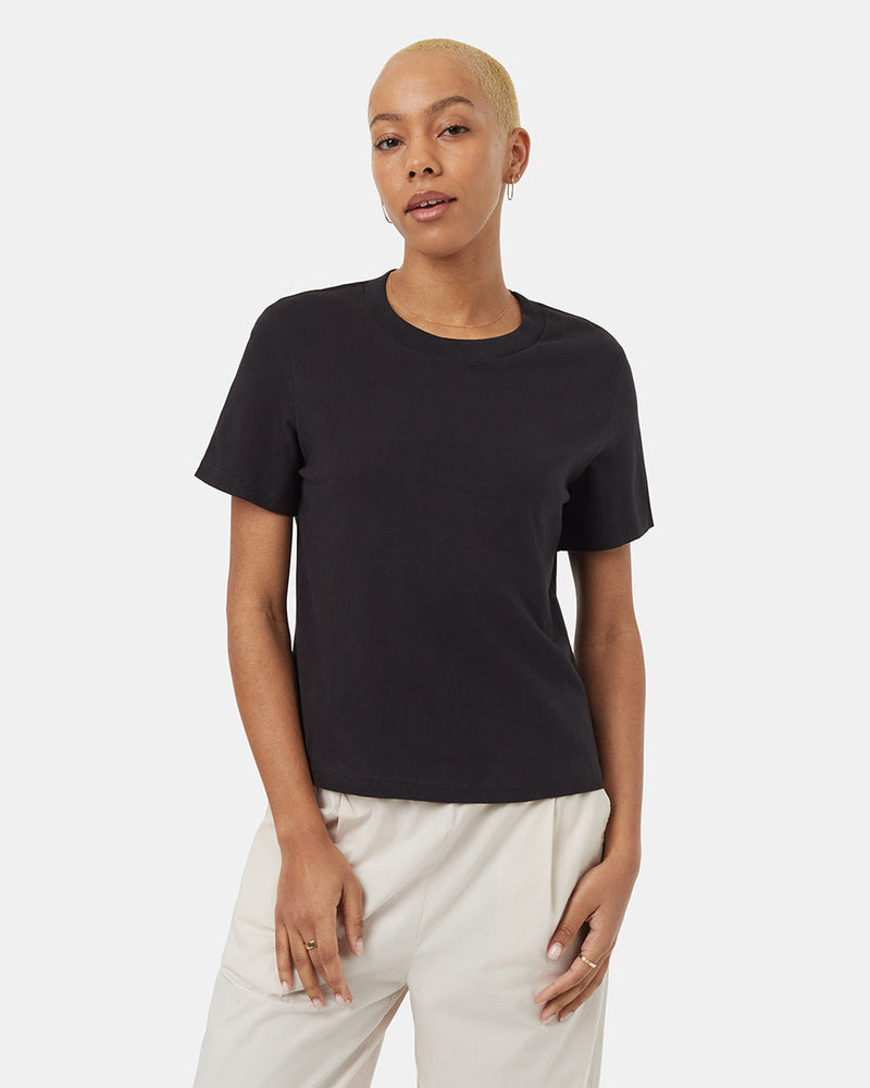 Black-Ribbed-Crew-Neck-Shortsleeve-T-Shirt
