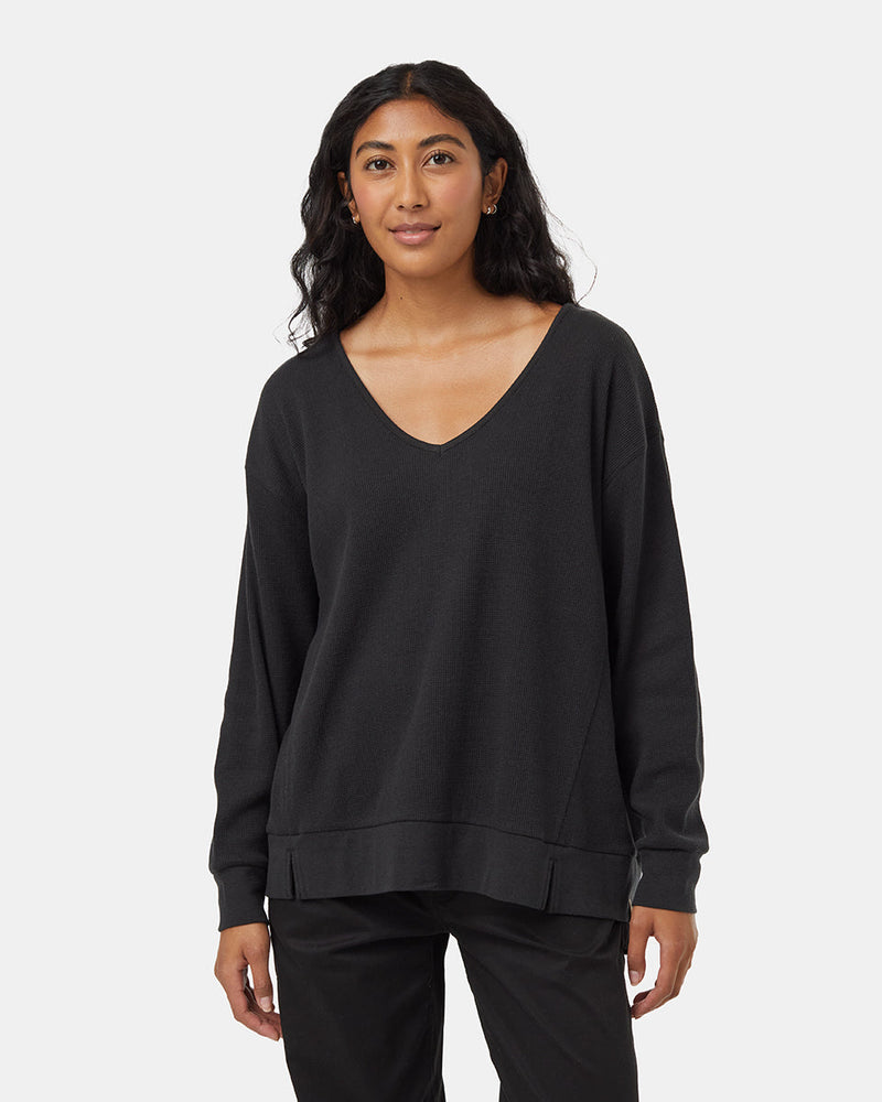 Black-Waffle-Knit-V-neck-Longsleeve-Shirt