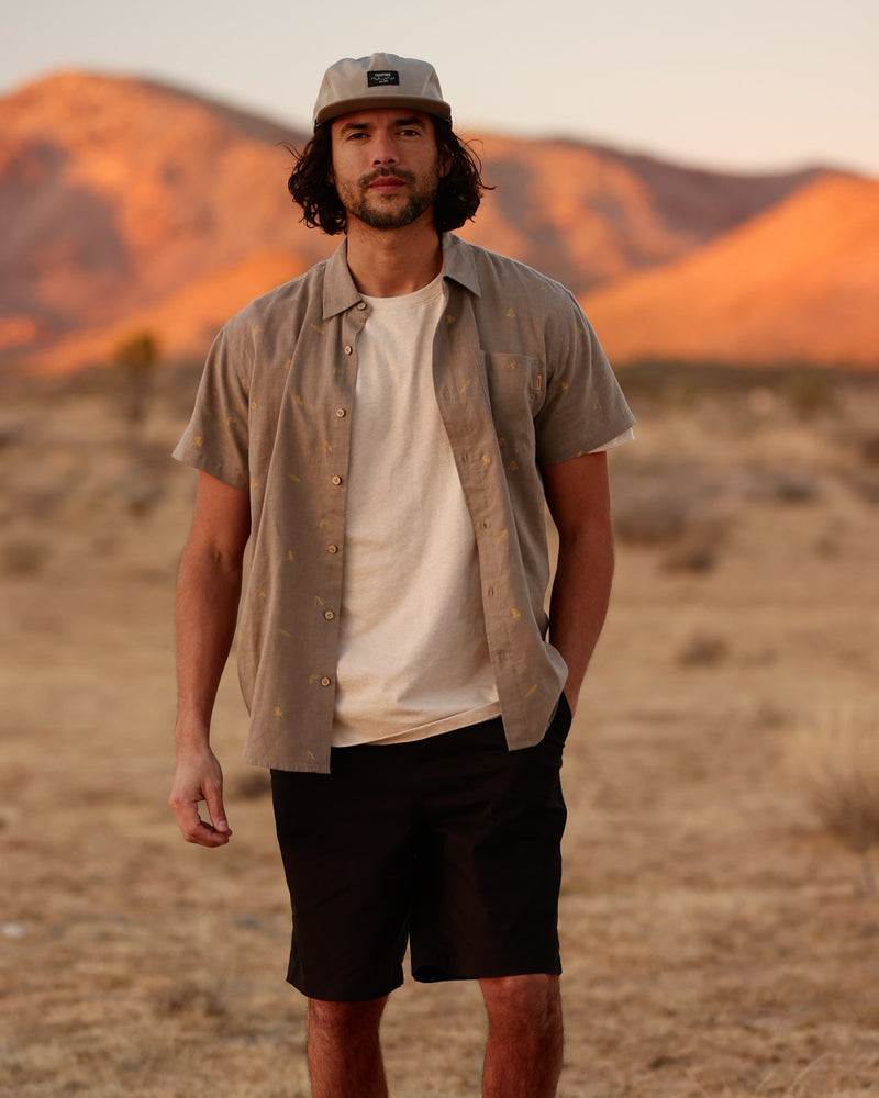 Brown-Dobby-Regular-Collar-Short-Sleeve-Shirt
