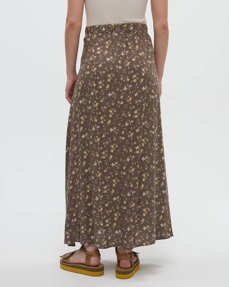 Brown-High-Rise-Patterned-Crepe-Maxi-Dress