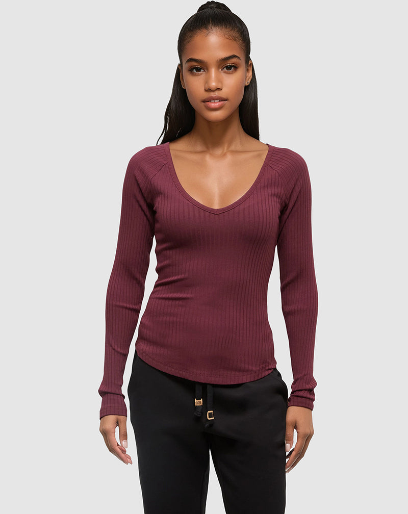 Burgundy-Slim-Ribbed-Edge-Longsleeve-Shirt *Model is 5'7.5", wearing size S