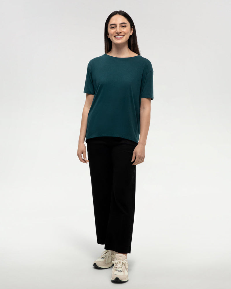 Green-Crew-Neck-Flowy-Oversized-Shortsleeve-T-Shirt