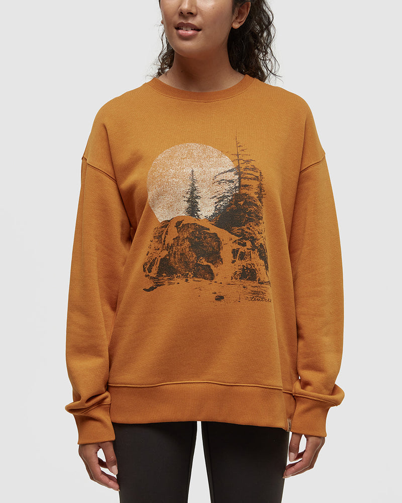 Orange-Crew-Neck-Graphic-Longsleeve-Sweatshirt