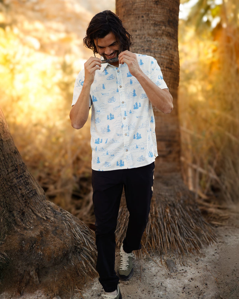 White-Relax-Shortsleeve-Graphic-Button-Up