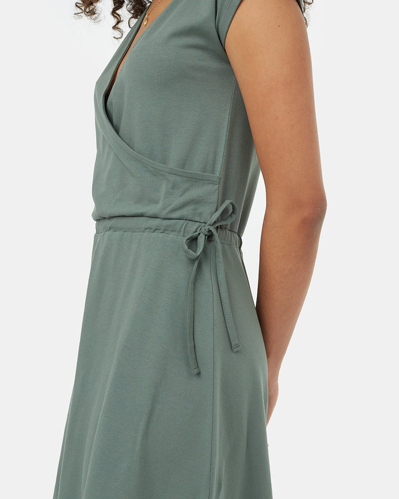 Green-Womens-Knit-Wrap-Dress
