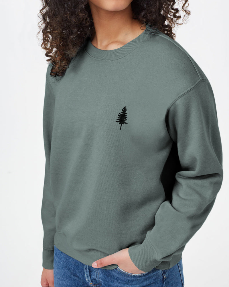 Green Women's Embroidered Crew Neck