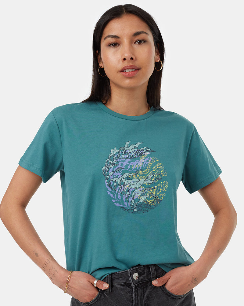 womens_graphic_kelp_tee